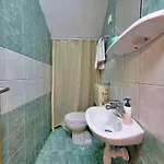 Selak In - Haus Fuer 6-7 Personen Nyaraló *