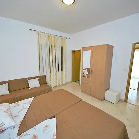 Selak In - Haus Fuer 6-7 Personen Casa vacanze *