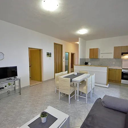 Selak In - Haus Fuer 6-7 Personen *